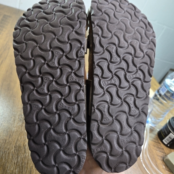 Birkenstock Mayari Gold Leather Sandals - Picture 3 of 13